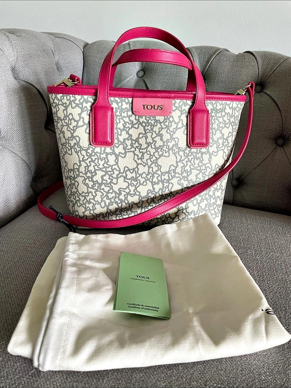 TOUS Patterned Tote Pink & White - Picture 11 of 11